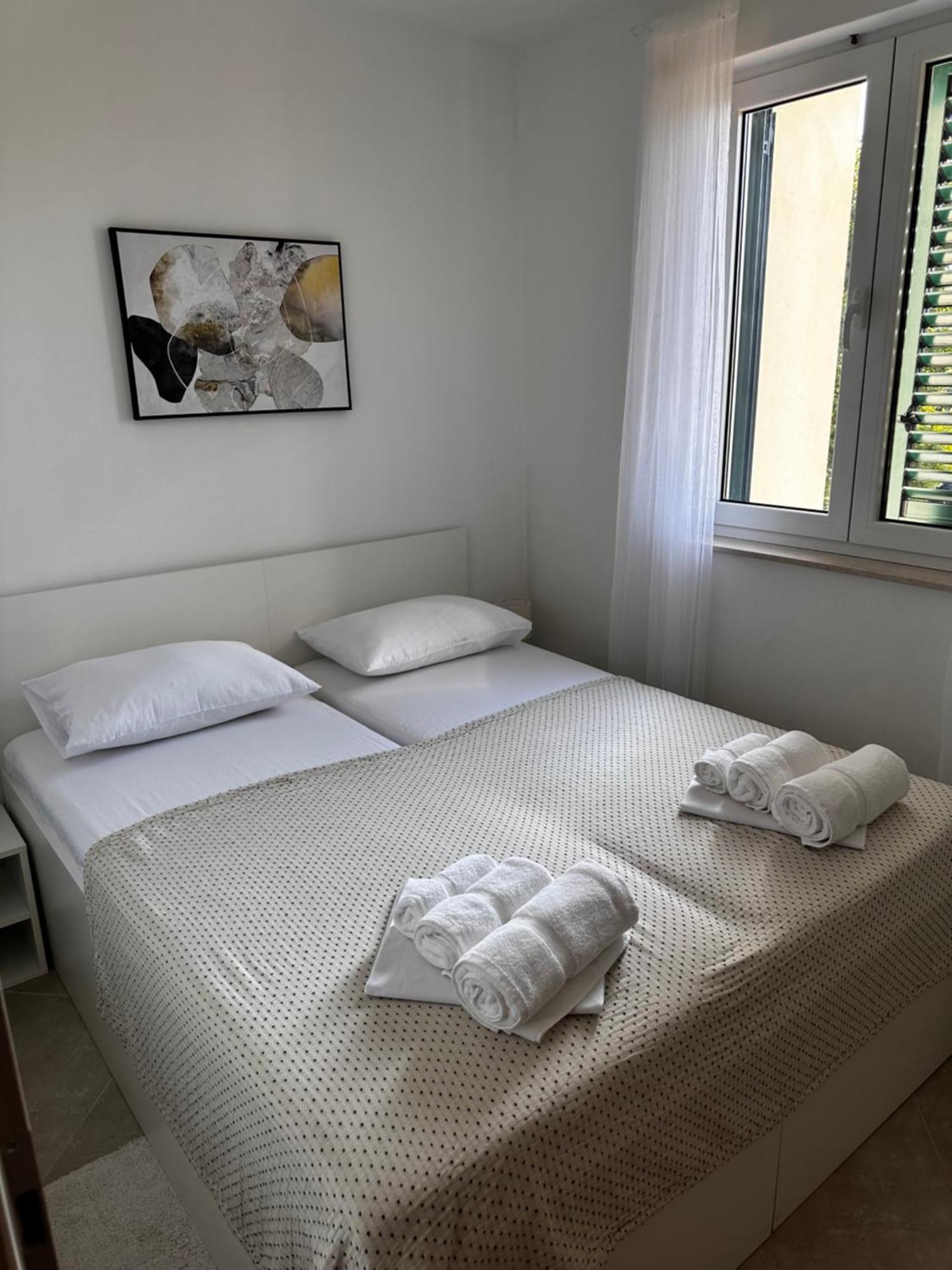 Divine Apartments Baska  Exterior photo