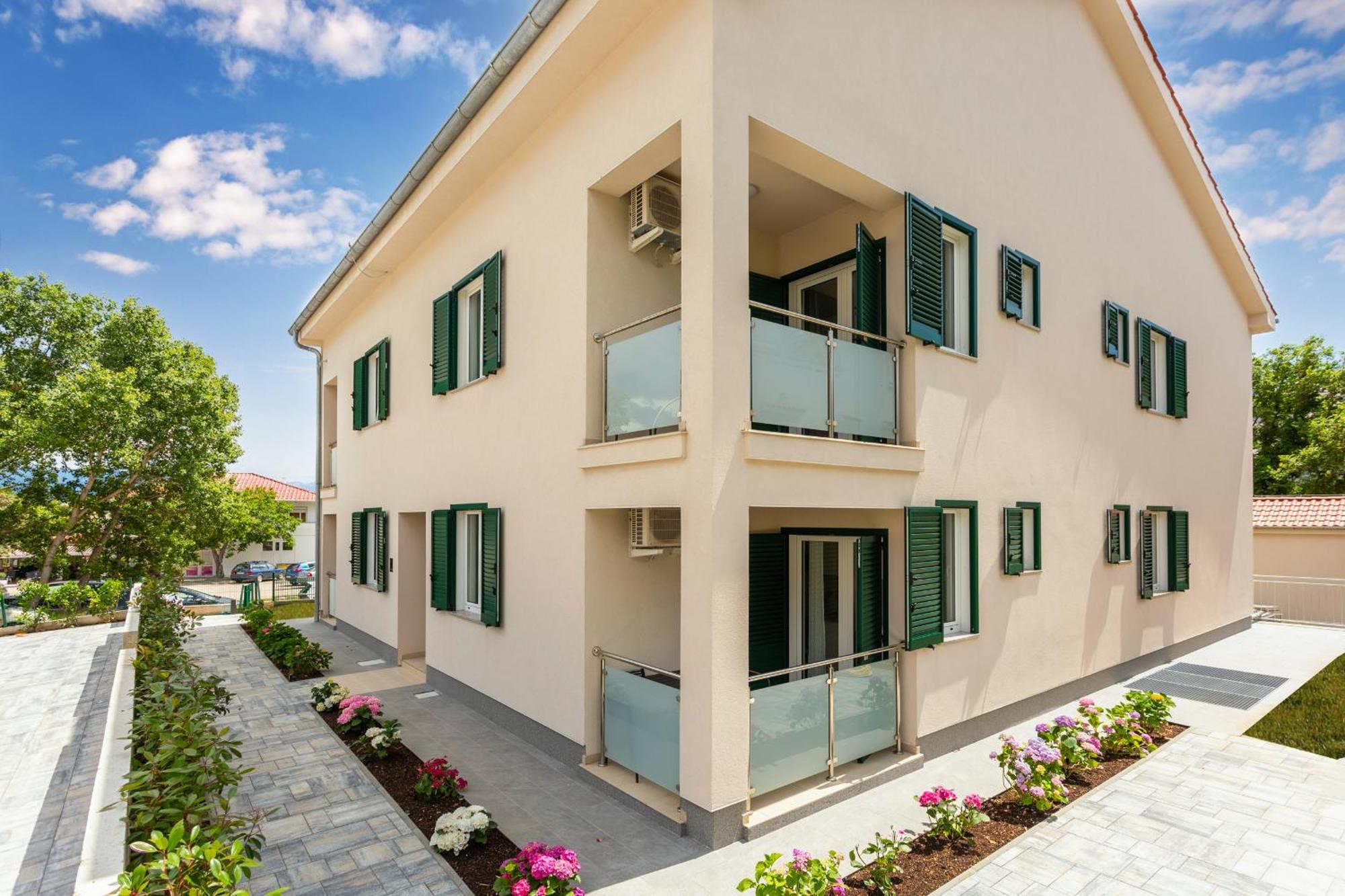 Divine Apartments Baska  Exterior photo